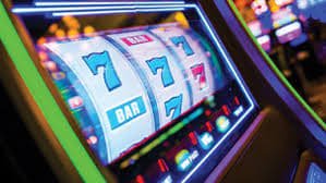 best tip1x2 Mobile APP Live Casino Lobby MMK Wallet Myanmar ကစားသမားများ Android iOS ဖုန်းမှ တိုက်ရိုက်ကာစီနို ကစားနေသောမြင်ကွင်း